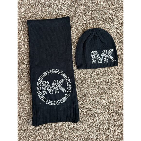 MICHAEL KORS BLACK‎ SILVER Studded Scarf & Beanie Hat Separates S783-0010 & 0007 - Picture 1 of 3